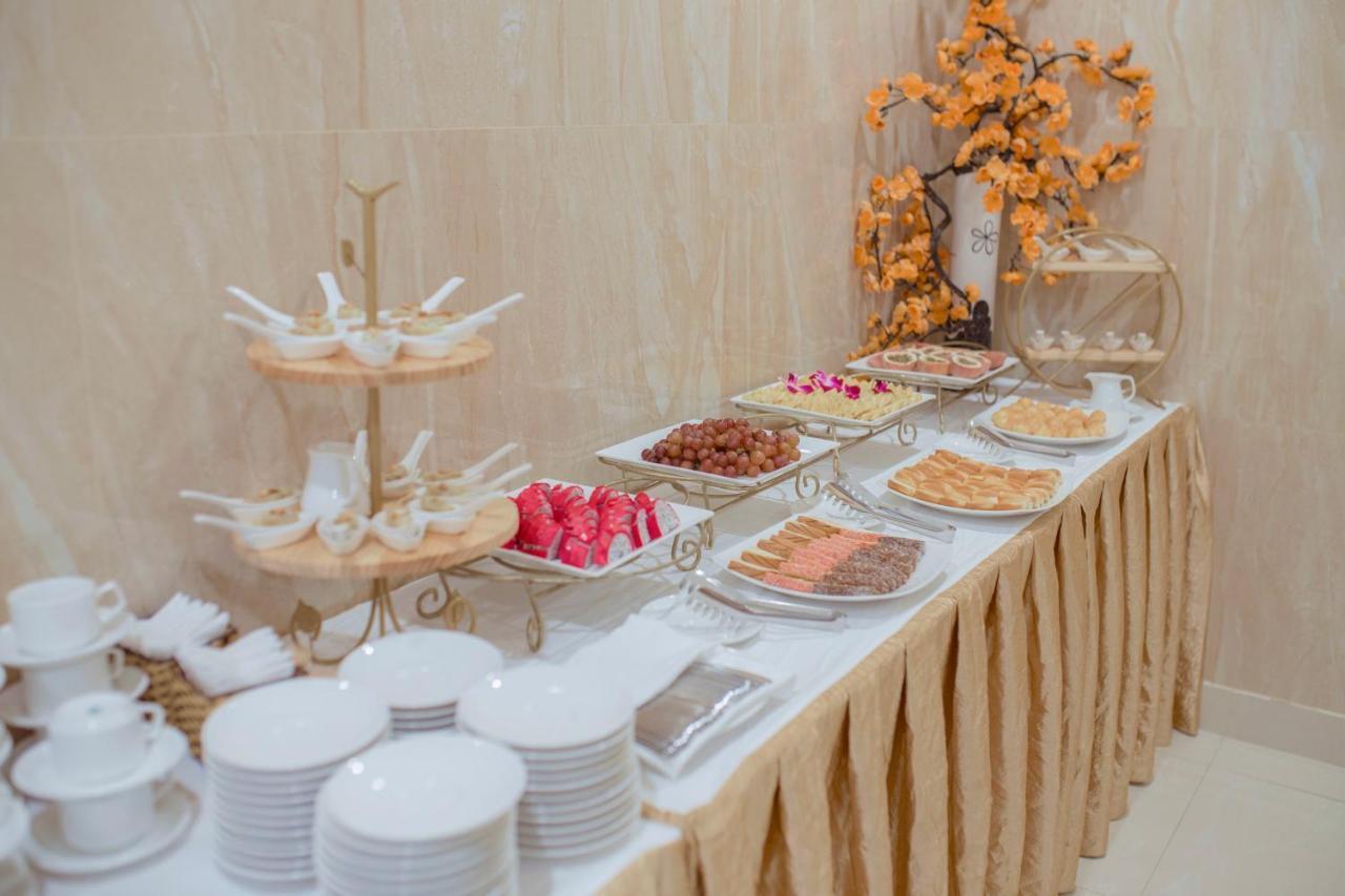 Riverside Hotel Quang Binh Донгхой Экстерьер фото