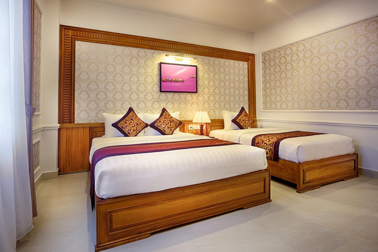 Riverside Hotel Quang Binh Донгхой Экстерьер фото