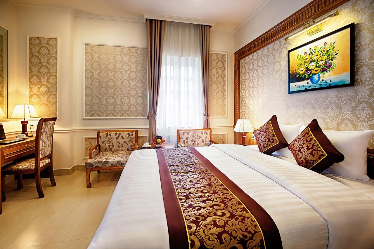 Riverside Hotel Quang Binh Донгхой Экстерьер фото