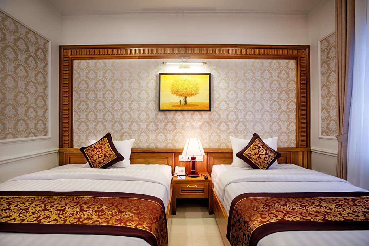 Riverside Hotel Quang Binh Донгхой Экстерьер фото